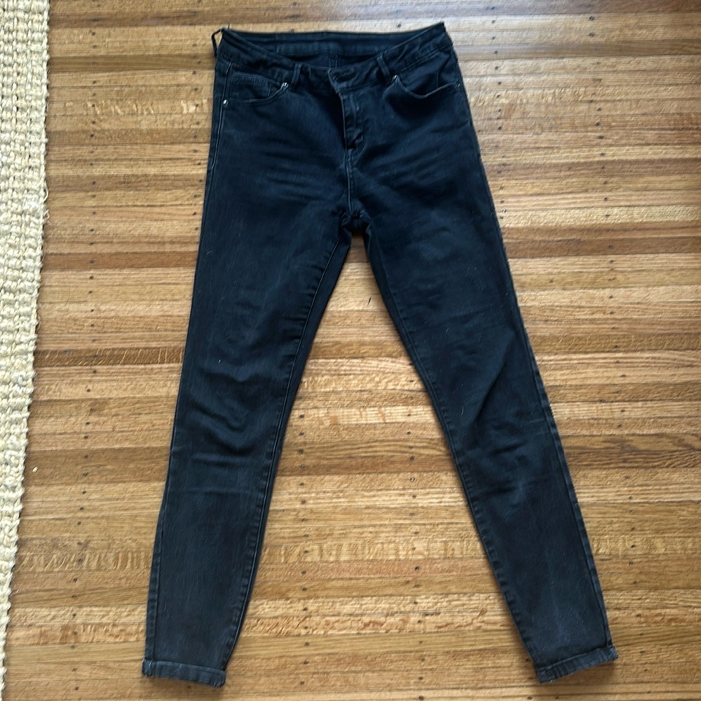 REVIEW JEANS WASHED-OUT BLACK